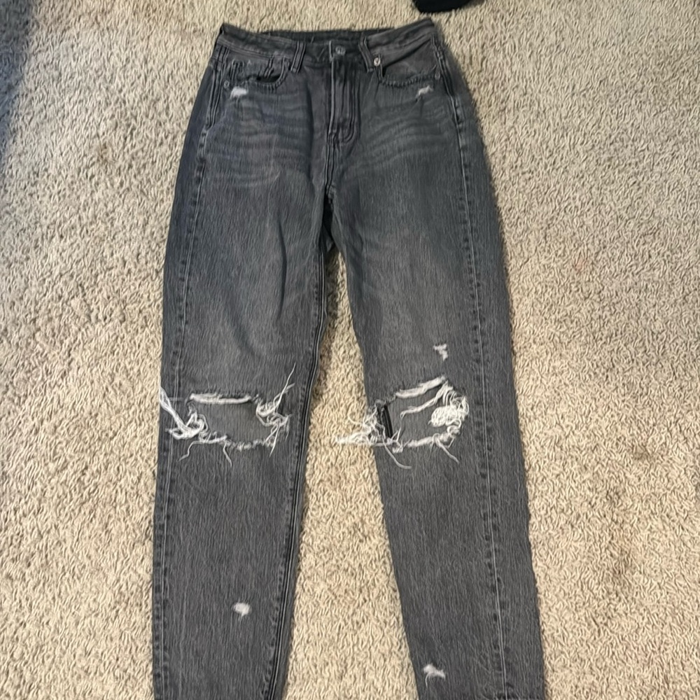 Black distressed American Eagle jeans
